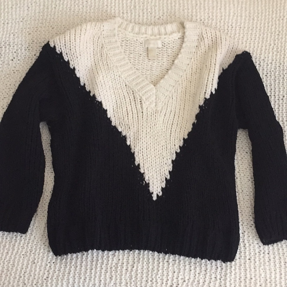 Color block chenille sweater